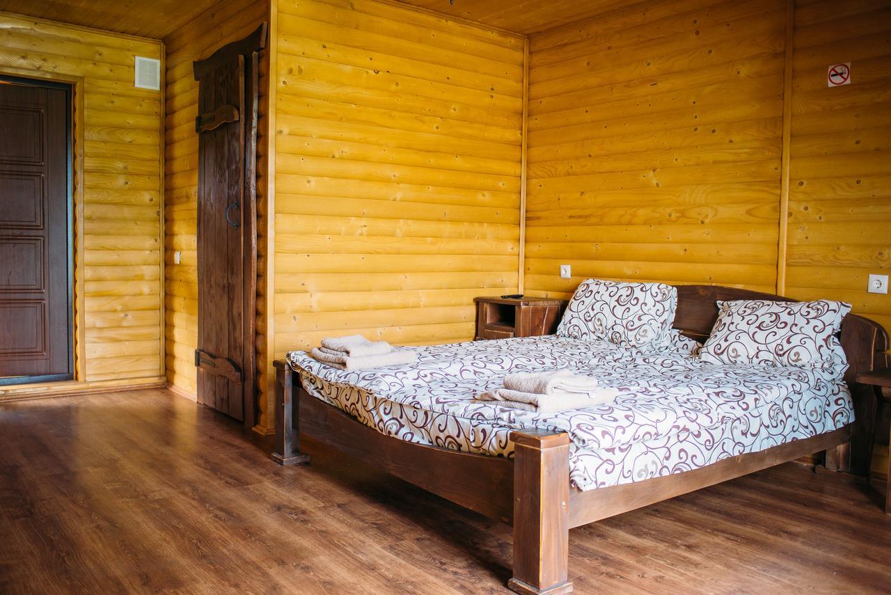 Zarichna Otel Drogobych Dış mekan fotoğraf