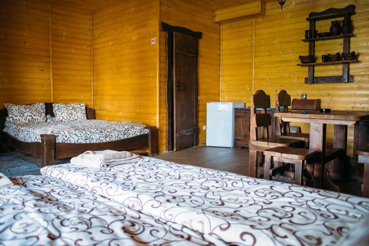 Zarichna Otel Drogobych Dış mekan fotoğraf